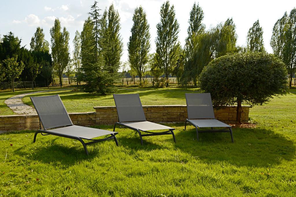 Le Clos Leonard Amboise Exterior foto