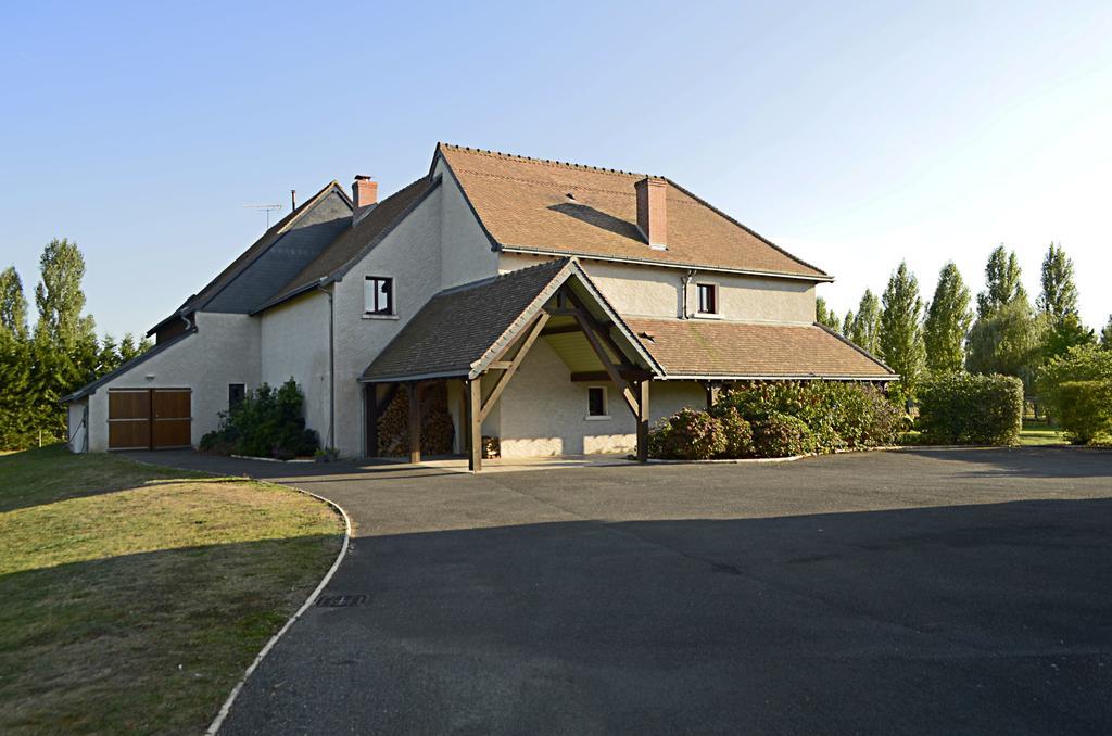 Le Clos Leonard Amboise Exterior foto